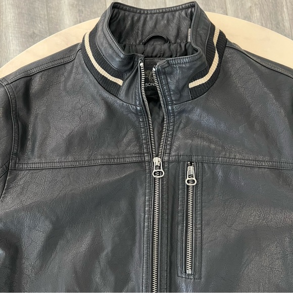 Wilsons Black Faux Leather BomberJacket. - Picture 7 of 15